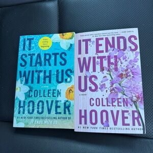 2 Colleen Hoover Paperback Books It Begins with Us It Ends With Us